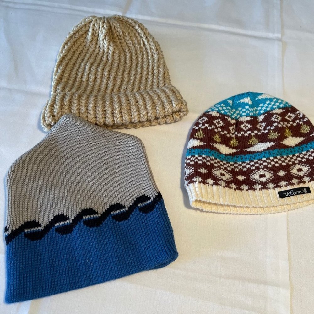 Volume  Beanie  and 2 misc